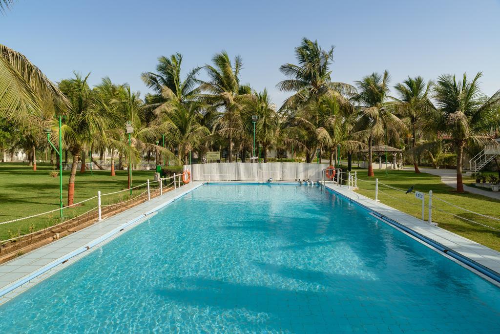 Quality Inn Palms Gāndhīdhām Buitenkant foto