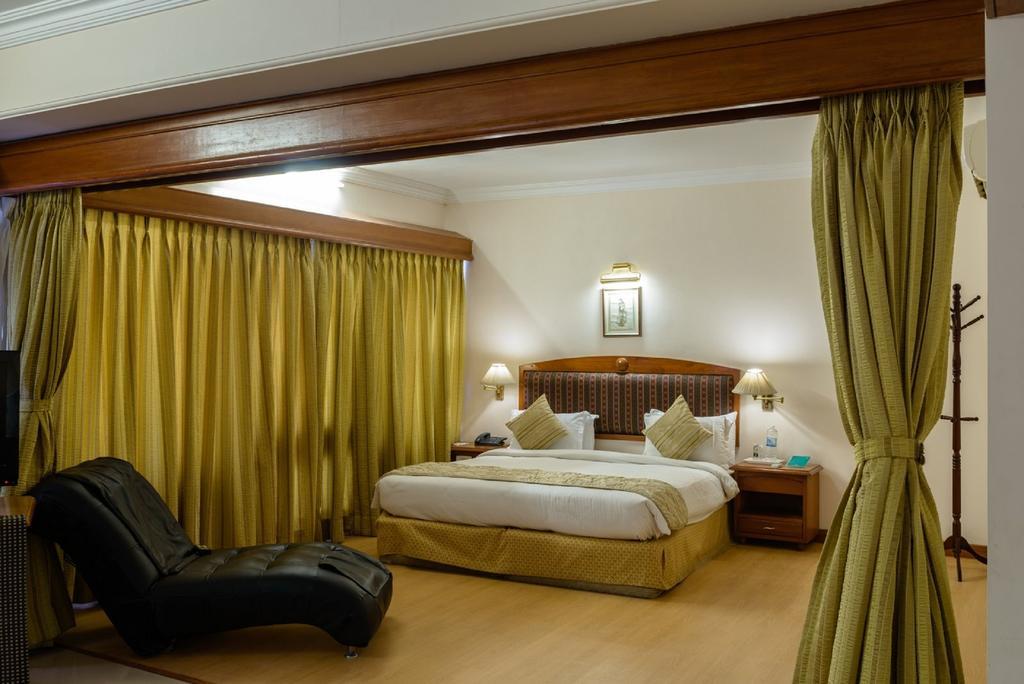 Quality Inn Palms Gāndhīdhām Buitenkant foto